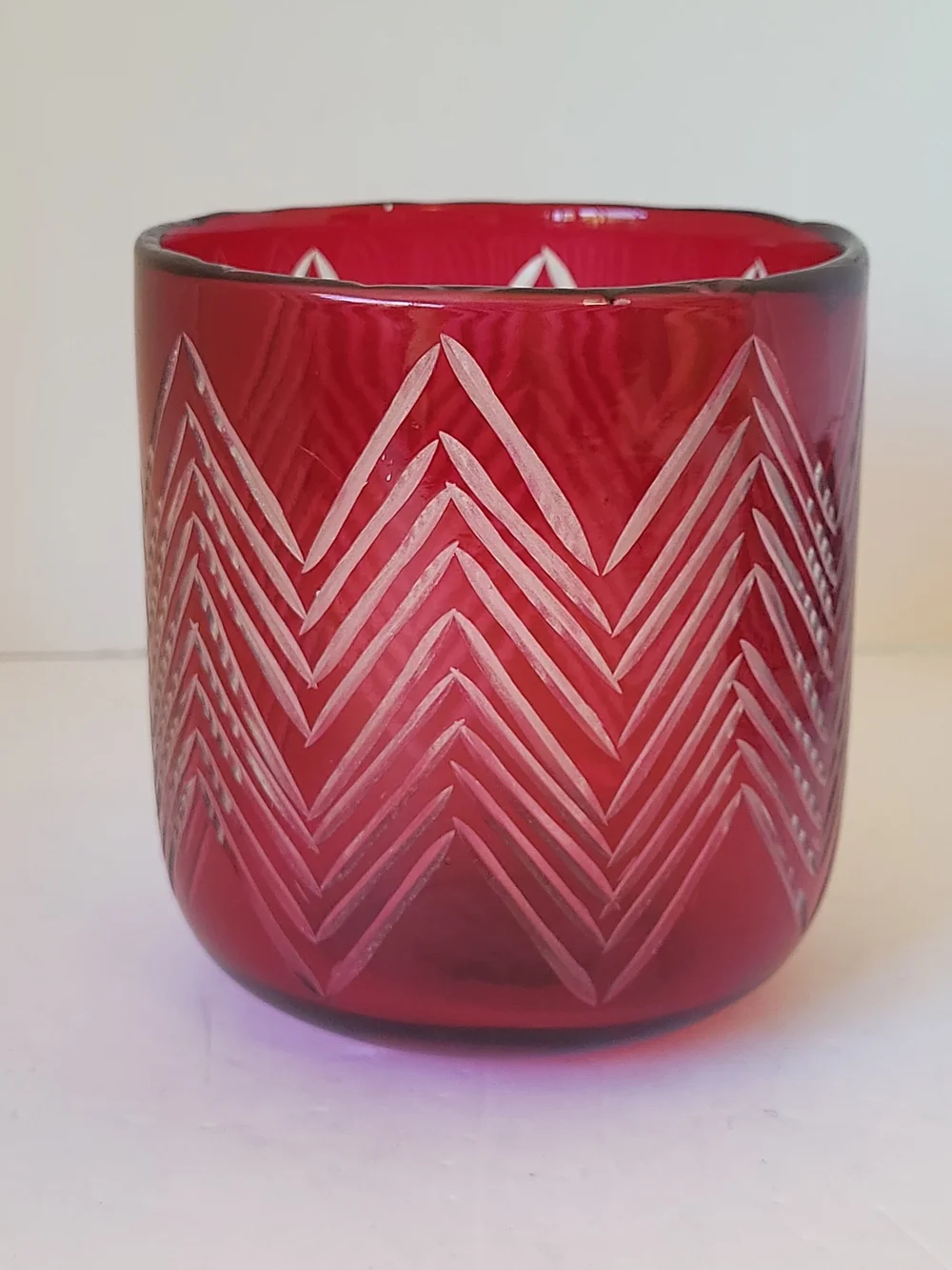 Crate&Barrel Red Etched Chevron Hurricane 4